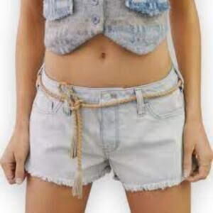 Anthropologie Pilcro Denim Light Wash Micro Shorts Size 28 Frayed Hem NWT